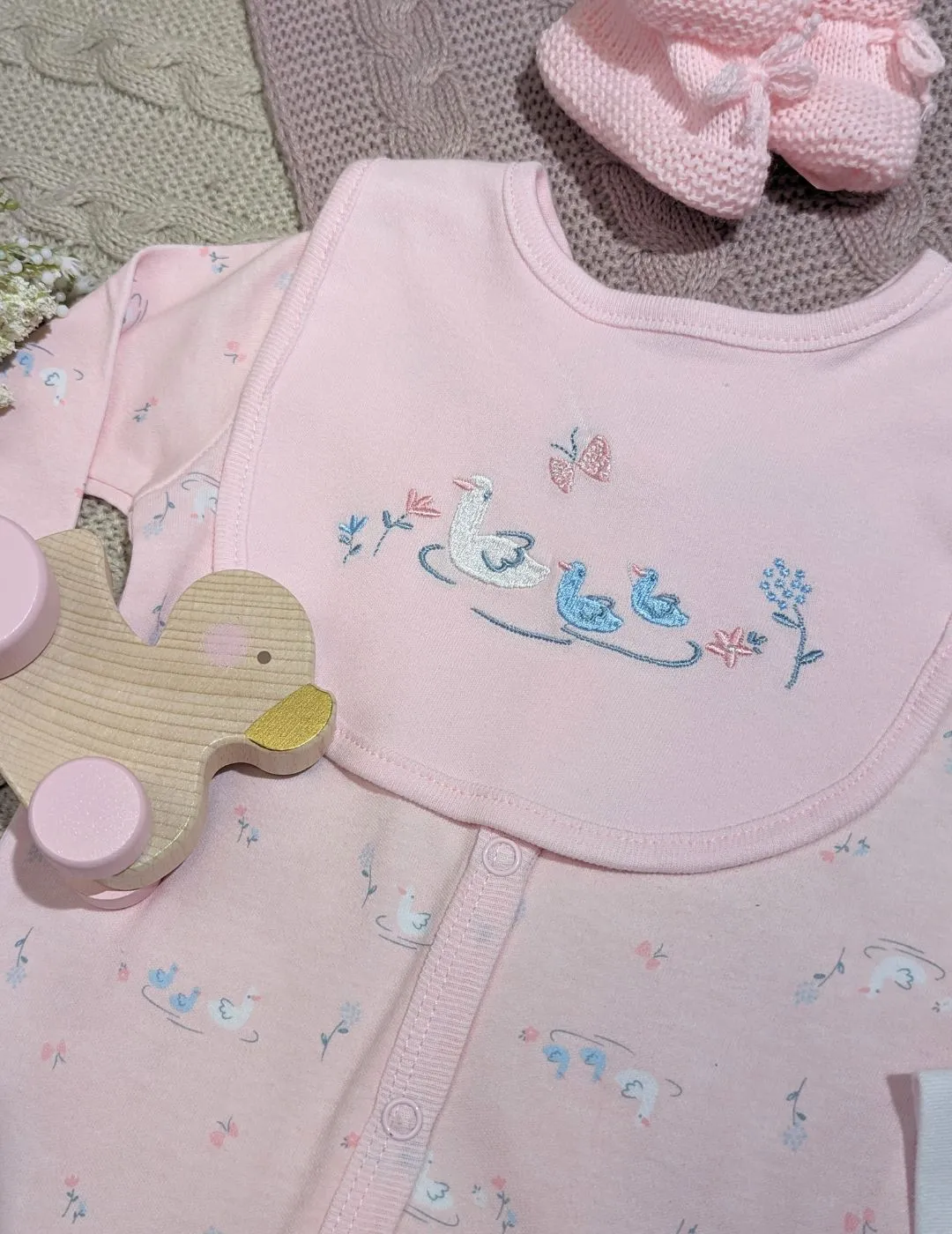 Baby Girl Clothing Set 'Ducks'