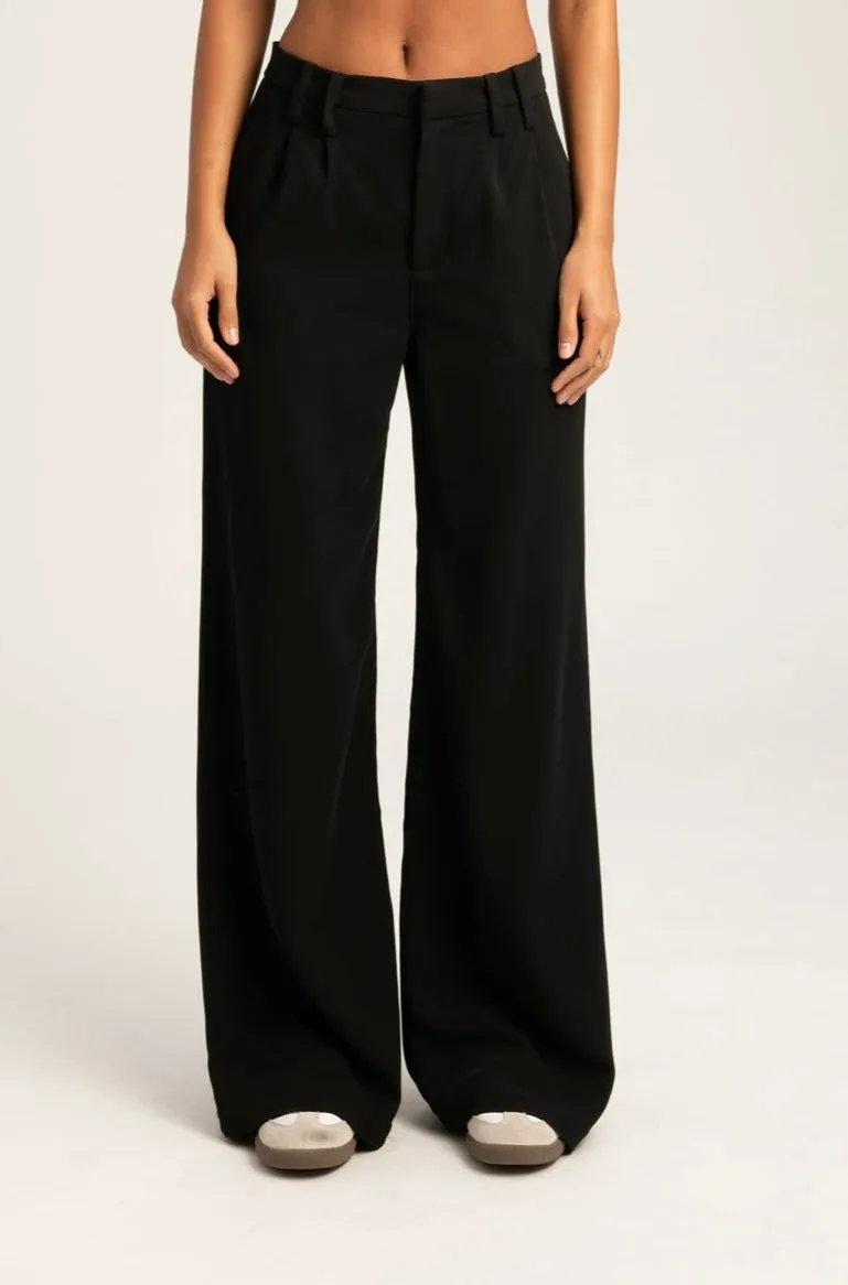 Black Crepe Pleated Trousers