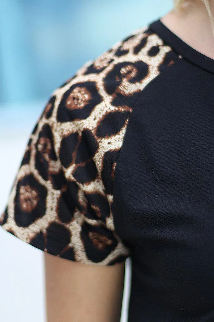 Black Cute Top With Short Leopard Sleeves