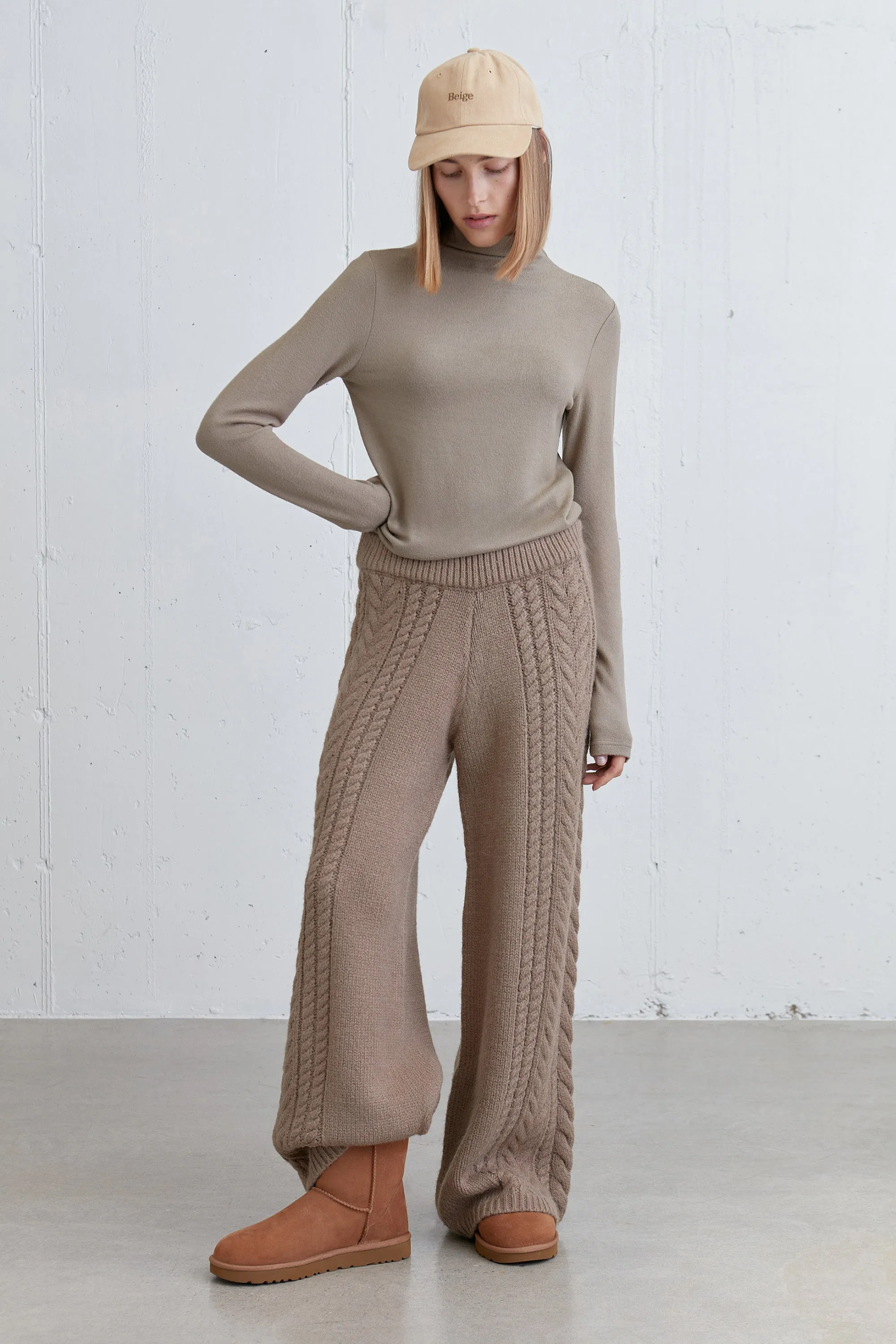 CABLE KNIT PANT