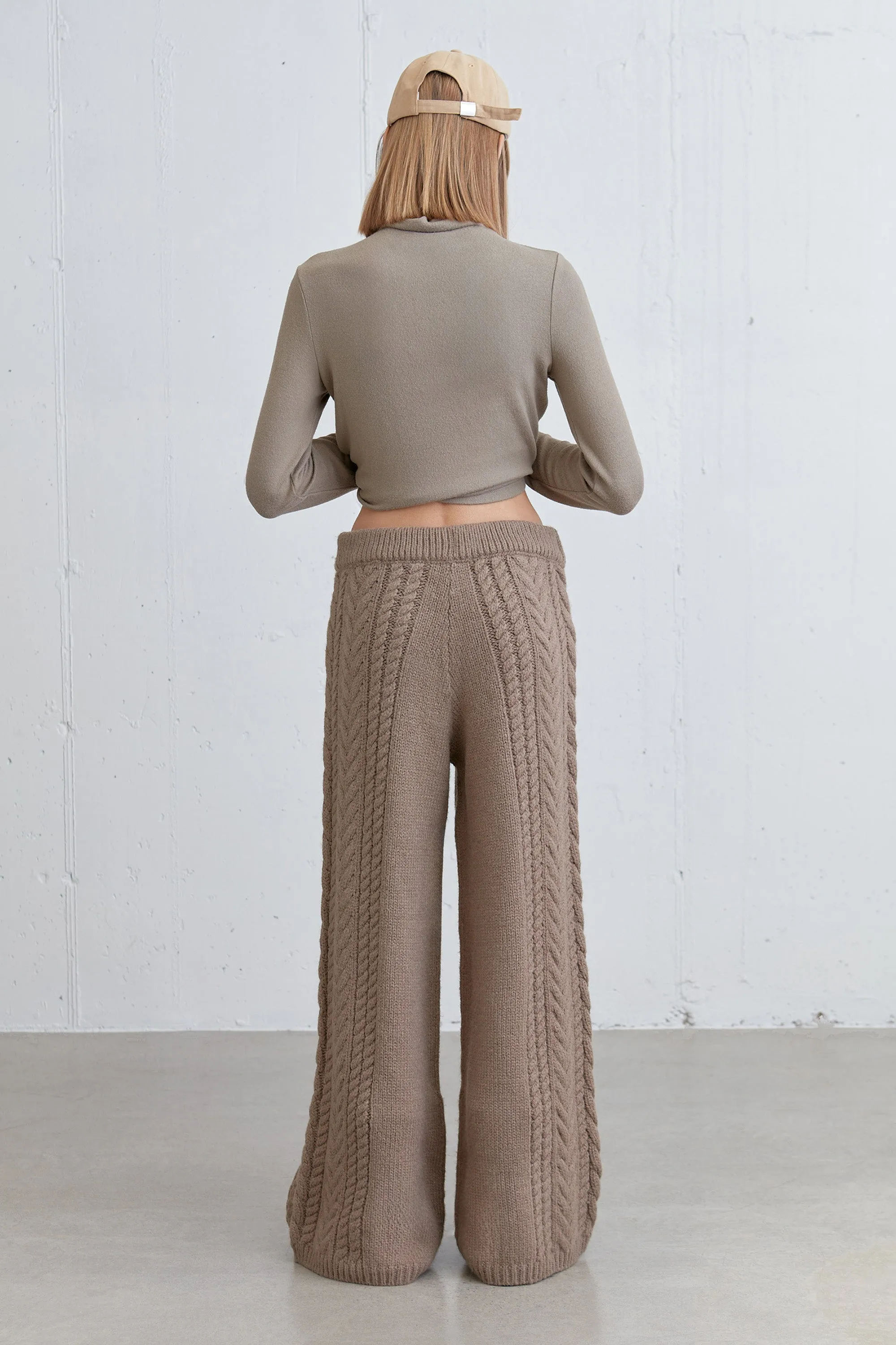 CABLE KNIT PANT