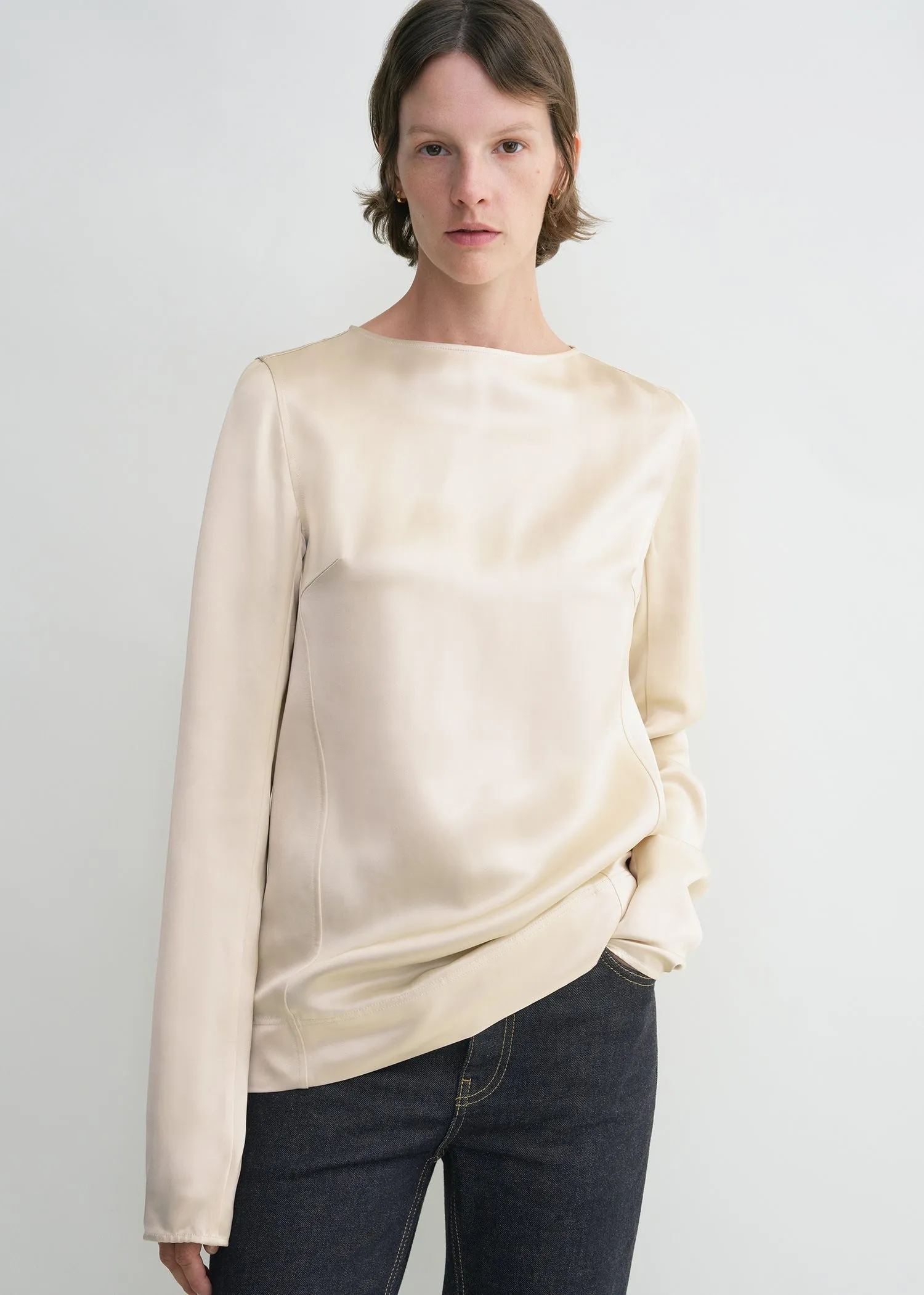 Long-sleeve satin top ecru