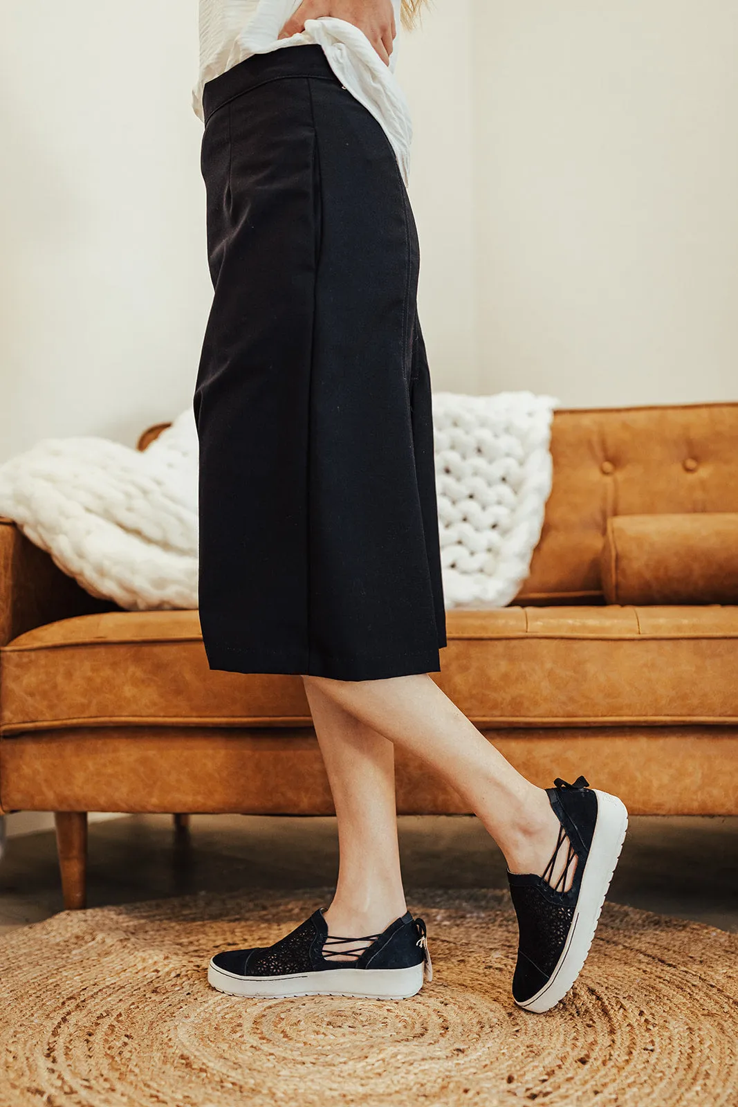 Poly/Wool Allison Skirt Navy