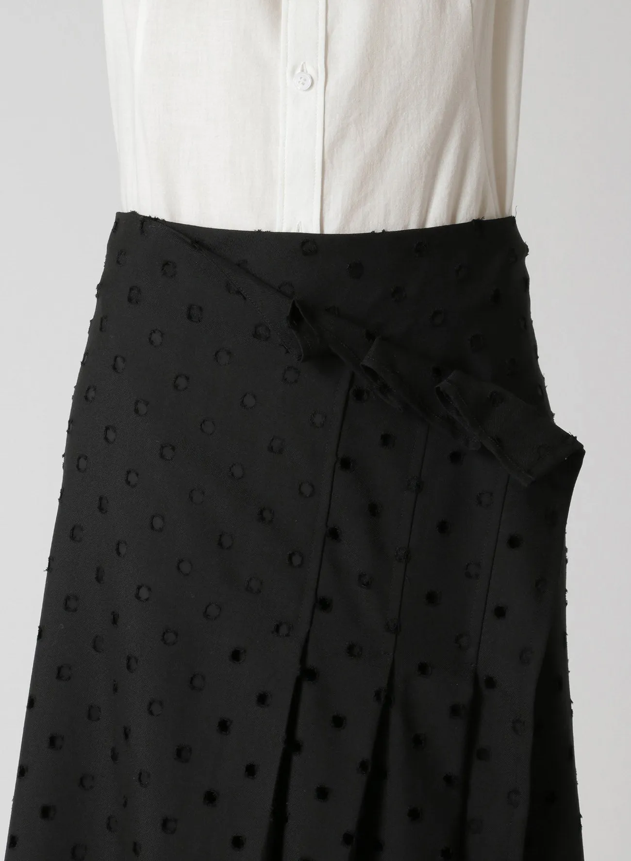 WOOL/POLYESTER GABARDINE PLEATED WRAP SKIRT